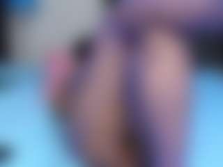 Live cam show with Bellah247 - Shaved Pussy on CamClone