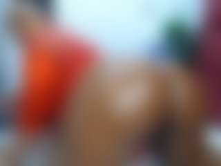 Live cam show with Bellah247 - Black Squirt on Lustler