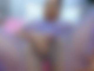 Live cam show with Bellah247 - Fingering on Camsoda Late Night