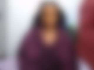 Live cam show with Bellah247 - Ebony Squirt on CamwithHer