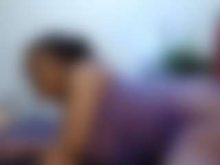 Live cam show with Bellah247 - Blowjob on Camsoda