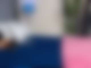 Show en direct avec Bellah247 - Big Tits Blowjob sur Camsoda