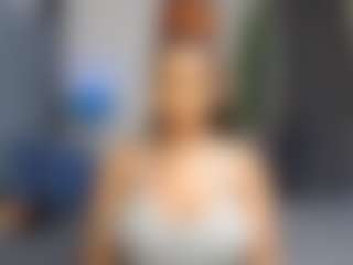 Live cam show with Bellah247 - Squirt on Cam Slut