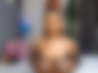 Live cam show with Bellah247 - Lovense on AdultVida.com