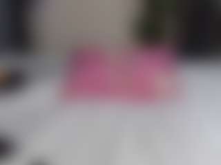 Live cam show with Bellah247 - Fingering on Camsoda