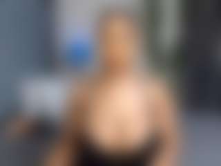 Live cam show with Bellah247 - Bedroom on camtv