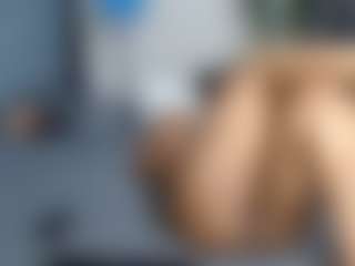 Live cam show with Bellah247 - Dildo on hrnylive.com