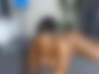 Live cam show with Bellah247 - Gag on Camsoda