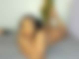 Live cam show with Bellah247 - Lovense Teen (18+) on Uber Horny