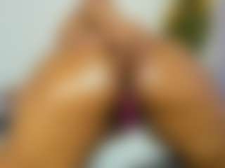 Live cam show with Bellah247 - Dildo on slutload