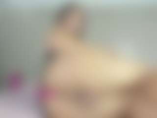 khloe queen's Live Sex Cam Show