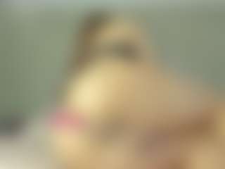 khloe queen's Live Sex Cam Show