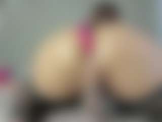khloe queen's Live Sex Cam Show
