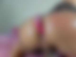 khloe queen's Live Sex Cam Show