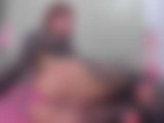 khloe queen's Live Sex Cam Show