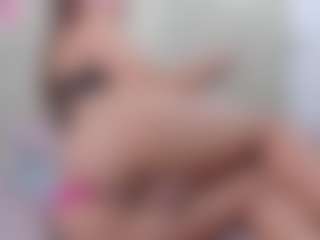 khloe queen's Live Sex Cam Show