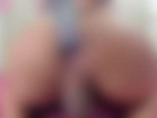 khloe queen's Live Sex Cam Show