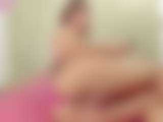 Live cam show with khloe queen - Big Balls on Dolls Live