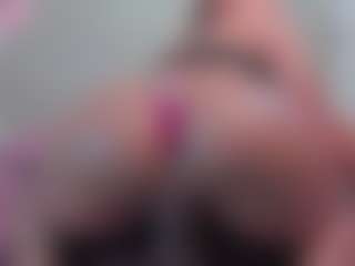 khloe queen's Live Sex Cam Show