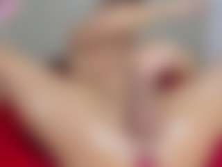Live cam show with khloe queen - Black Hair on Camsoda