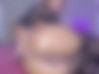 khloe queen's Live Sex Cam Show