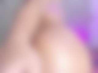khloe queen's Live Sex Cam Show