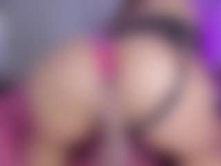 khloe queen's Live Sex Cam Show