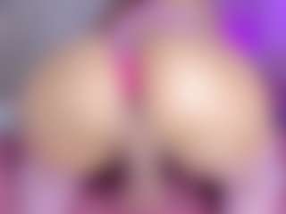 Live cam show with khloe queen - Black Hair on xxxlivecams.org