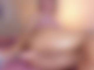 khloe queen's Live Sex Cam Show