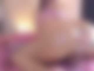 khloe queen's Live Sex Cam Show