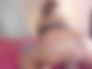 khloe queen's Live Sex Cam Show