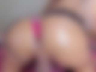 khloe queen's Live Sex Cam Show