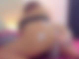khloe queen's Live Sex Cam Show