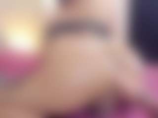 khloe queen's Live Sex Cam Show