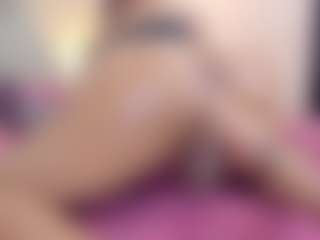 khloe queen's Live Sex Cam Show