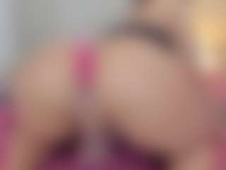 khloe queen's Live Sex Cam Show