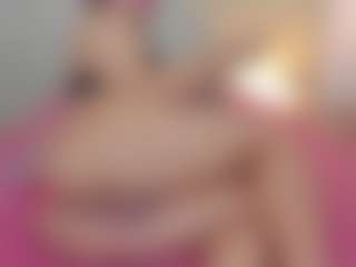 khloe queen's Live Sex Cam Show
