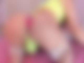 khloe queen's Live Sex Cam Show