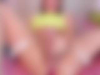 Live cam show with khloe queen - Big Cock on Camsoda