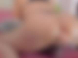 khloe queen's Live Sex Cam Show