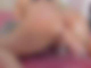 khloe queen's Live Sex Cam Show