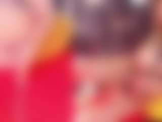Theresa MILF webcam performer live streaming