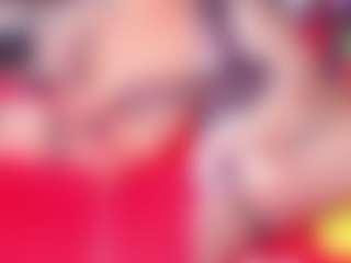 Live cam show with Theresa - Lovense MILF on StripNow