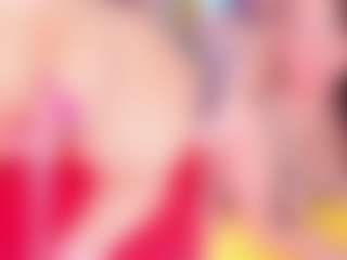 Live cam show with Theresa - Brown Eyes on Camming Site