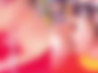 Live cam show with Theresa - Striptease MILF on Fling VIP Chat