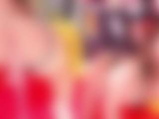 Live cam show with Theresa - Shaved Pussy on Free Soda