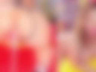 Performer in webcam MILF Theresa in streaming live