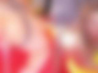 Live cam show with Theresa - Shaved Pussy MILF on Cam Slut