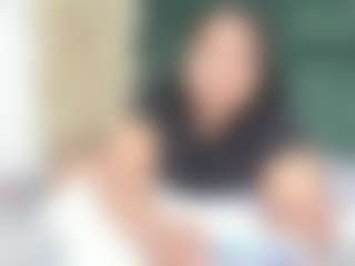 Live cam show with chloee-jackson - Body Massage on Milfs Live