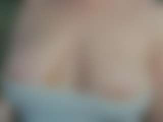 elliecoy's Live Sex Cam Show